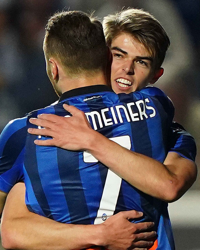 而伊布的个 而伊布的个