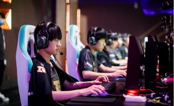 日本“同日同地”两场拳赛各有一名选手因伤丧身